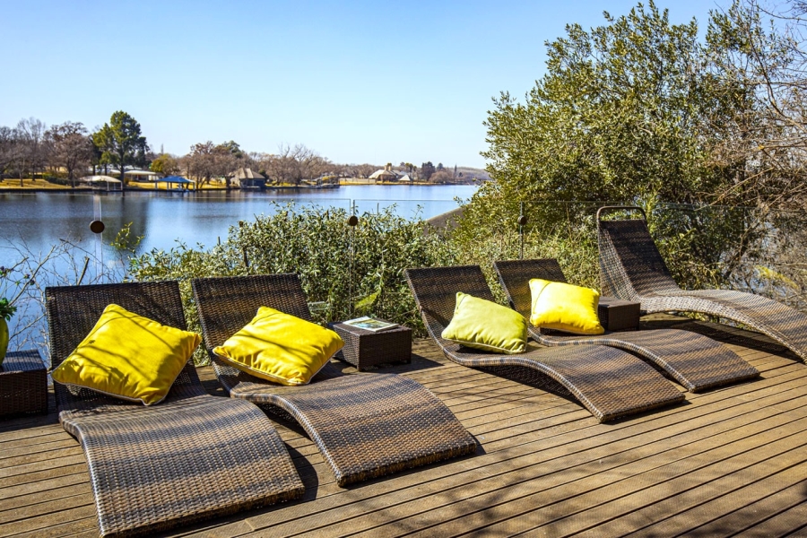 4 Bedroom Property for Sale in Boschenvaal River Front Lodges Free State